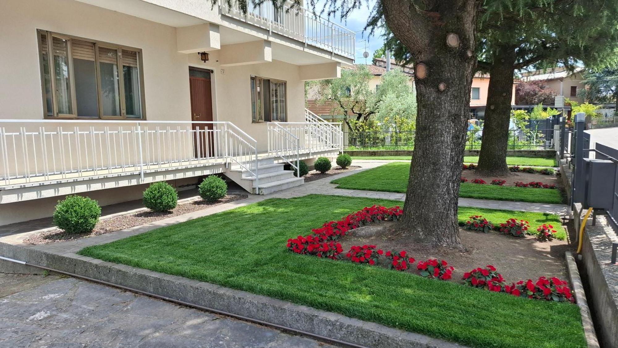 Villa Forte Salvi - Rooms Peschiera del Garda Exterior foto